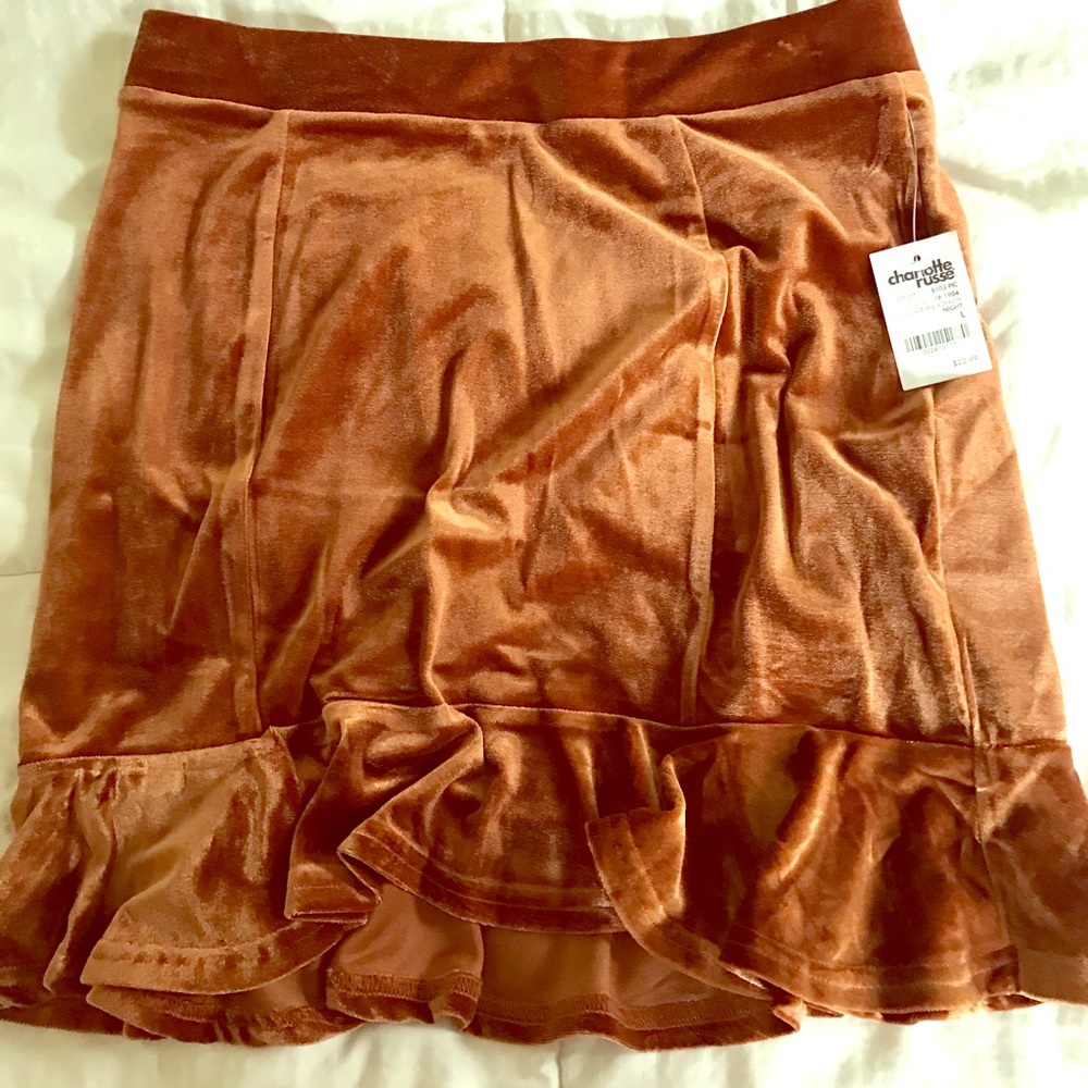 Brown suede mini skirt